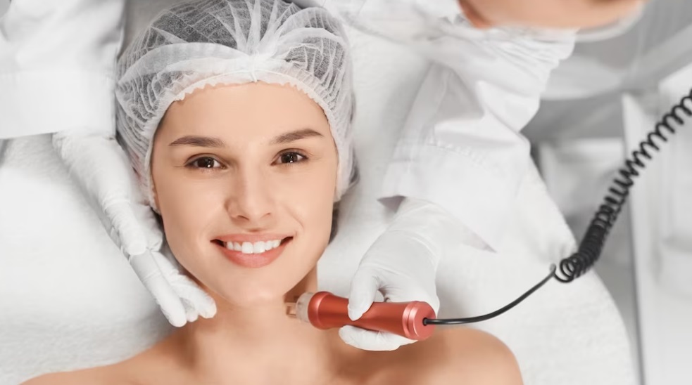 دستگاه اندولیفت و تسهیل جذب مواد مغذی پوست